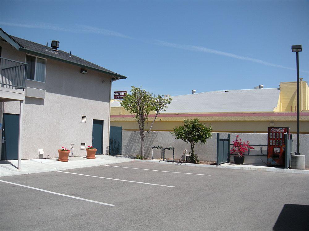 Western Motel Salinas Exterior foto